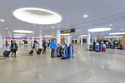 Lufthavn har ombygget terminal og f�et nyt bagageanl�g 